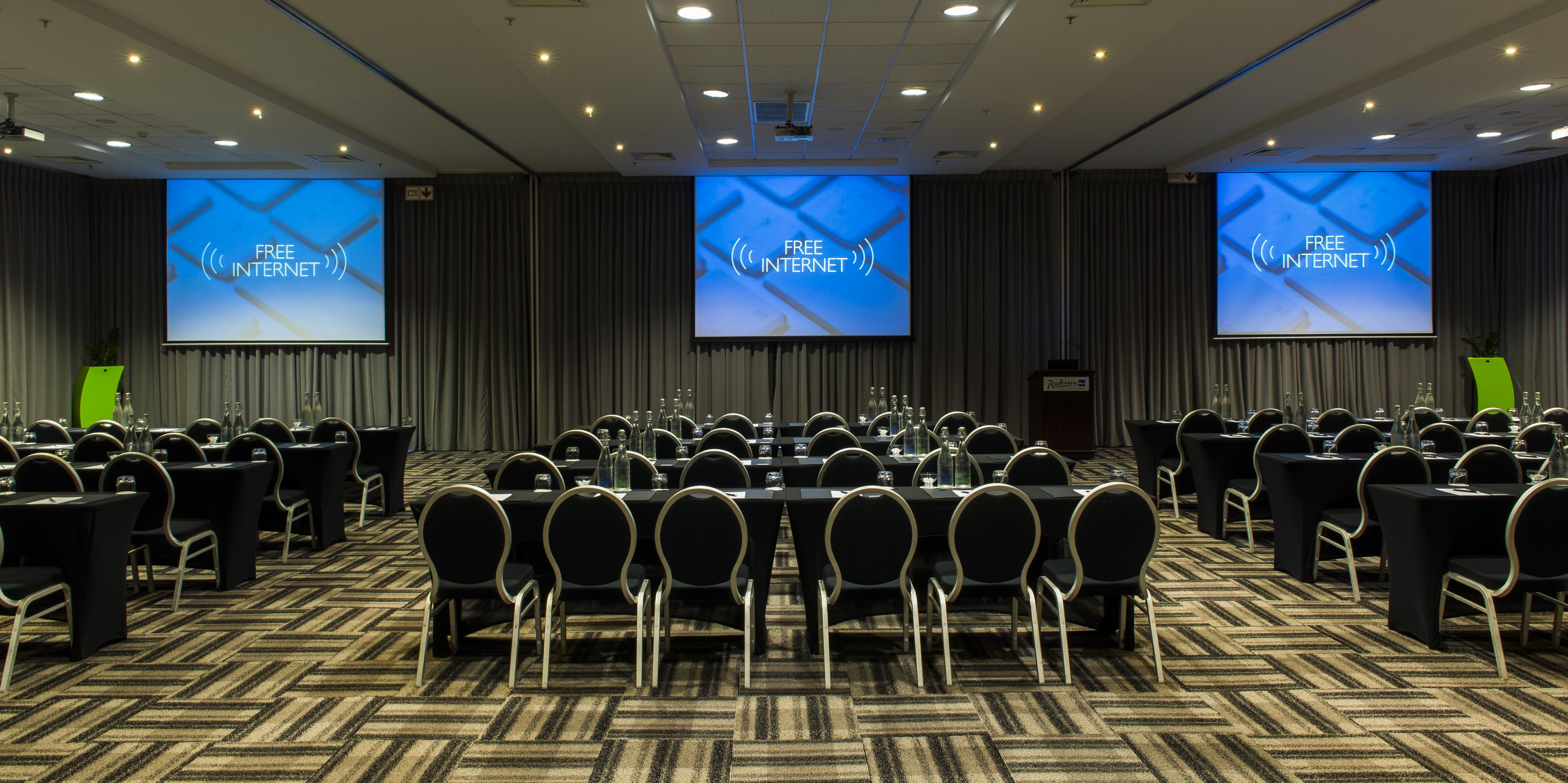 Radisson Blu Hotel, Port Elizabeth Zewnętrze zdjęcie The Internet Society's 2016 Internet Governance Forum